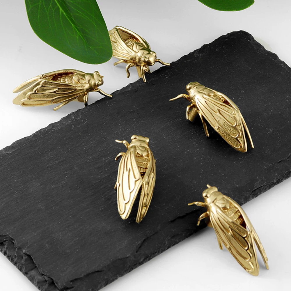 Brass Cicada Cabinet Door Knob - Unique Furniture Hardware Pulls 리뷰 및 가격